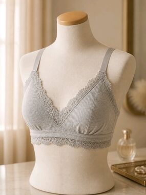 Serra Lace-Trim Wireless Bralette - Light Gray